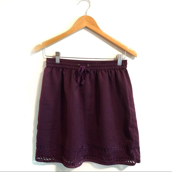 ⭐️3/$25 J. Crew Laser Cut Purple Skirt Size 0 - Picture 4 of 10